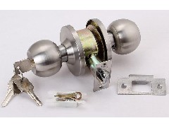 球形門把手怎么拆？